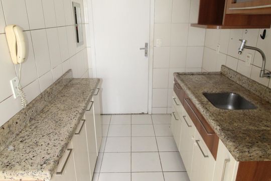 Cozinha de apartamento para alugar com 3 quartos, 64m² em Cidade Morumbi, São José dos Campos