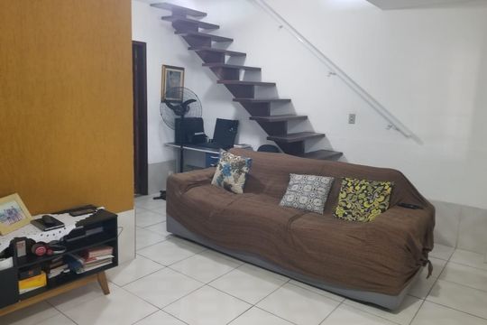 Casa para alugar com 3 quartos, 207m² em Foguete, Cabo Frio