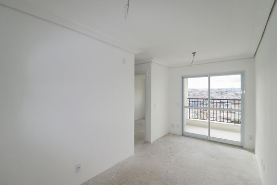 Sala/Cozinha/Área de Serviço de apartamento à venda com 2 quartos, 59m² em Vila Bandeirantes, São Paulo