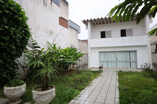 Fachada de casa à venda com 4 quartos, 418m² em Cidade Dutra, São Paulo