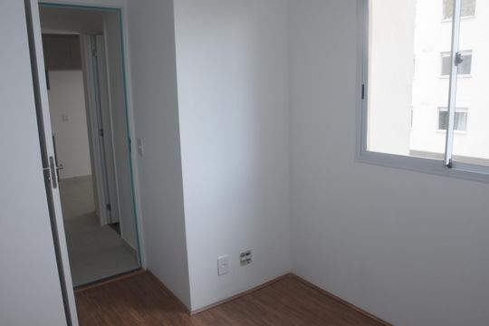 Apartamento para alugar com 2 quartos, 44m² em Parque Sao Rafael, São Paulo