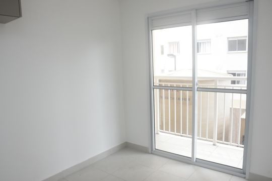 Sala de apartamento para alugar com 2 quartos, 44m² em Parque Sao Rafael, São Paulo