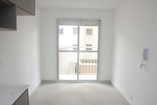 Apartamento para alugar com 2 quartos, 44m² em Parque Sao Rafael, São Paulo