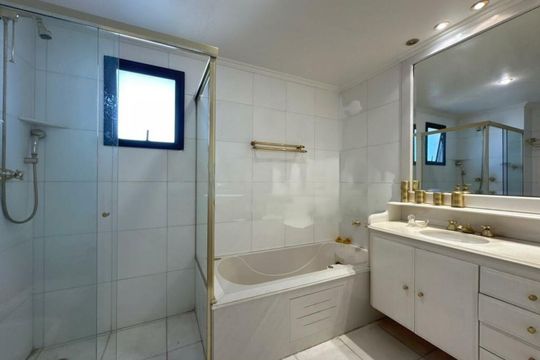Apartamento à venda com 3 quartos, 156m² em Jardim Paulista, São Paulo
