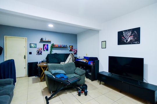 Sala de casa à venda com 2 quartos, 160m² em Parque Santo Antonio, Guarulhos