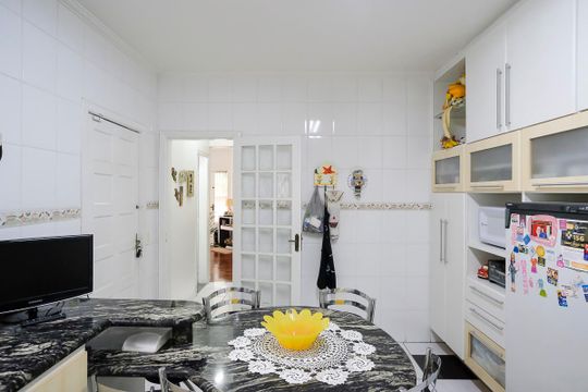 Cozinha de casa à venda com 3 quartos, 200m² em Cerâmica, São Caetano do Sul