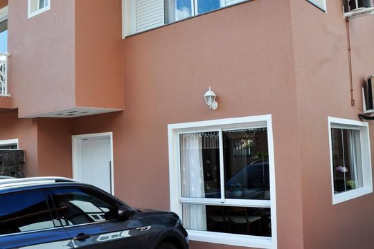 Detalhe - Garagem de casa à venda com 5 quartos, 420m² em São Domingos, São Paulo