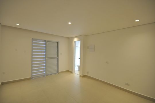 Quarto Suíte de casa à venda com 4 quartos, 180m² em Vila Ede, São Paulo