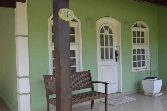 Área Externa de casa de condomínio à venda com 4 quartos, 200m² em Pendotiba, Niterói