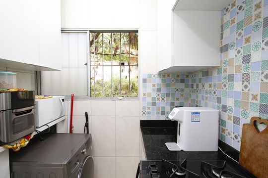 Cozinha e Área de Serviço de apartamento à venda com 2 quartos, 54m² em Nova Gameleira, Belo Horizonte