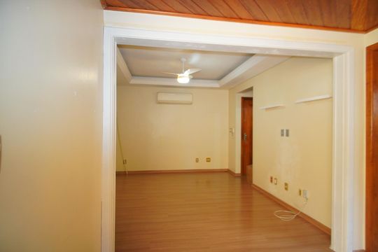Sala de apartamento para alugar com 3 quartos, 82m² em Cristo Redentor, Porto Alegre
