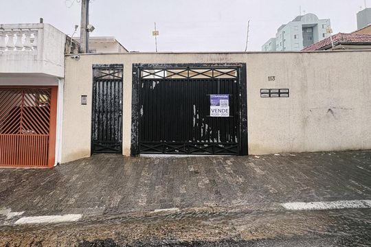 Fachada de casa de condomínio à venda com 3 quartos, 88m² em Vila Araguaia, São Paulo