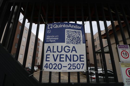 Fachada de apartamento para alugar com 1 quarto, 41m² em Vila Antonieta, São Paulo