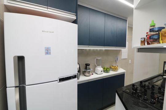 Cozinha de apartamento para alugar com 1 quarto, 41m² em Vila Antonieta, São Paulo