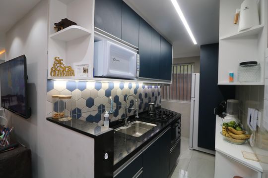 Cozinha de apartamento para alugar com 1 quarto, 41m² em Vila Antonieta, São Paulo
