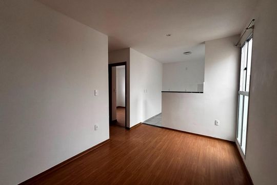 Sala de apartamento para alugar com 2 quartos, 45m² em Jansen, Gravataí