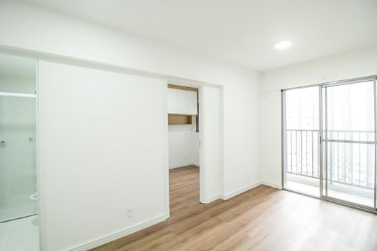 Apartamento para alugar com 2 quartos, 42m² em Vila Albertina, São Paulo
