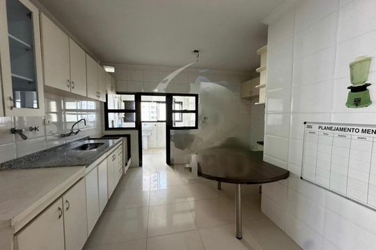 Apartamento à venda com 4 quartos, 158m² em Vila Sofia, São Paulo