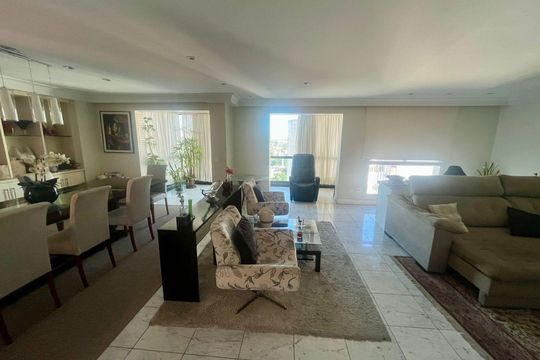Apartamento à venda com 4 quartos, 201m² em Higienópolis, São Paulo
