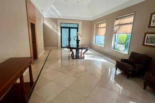 Área externa de apartamento à venda com 4 quartos, 201m² em Higienópolis, São Paulo