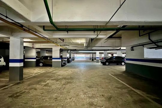 Garagem  de apartamento à venda com 2 quartos, 64m² em Jardim Caravelas, São Paulo