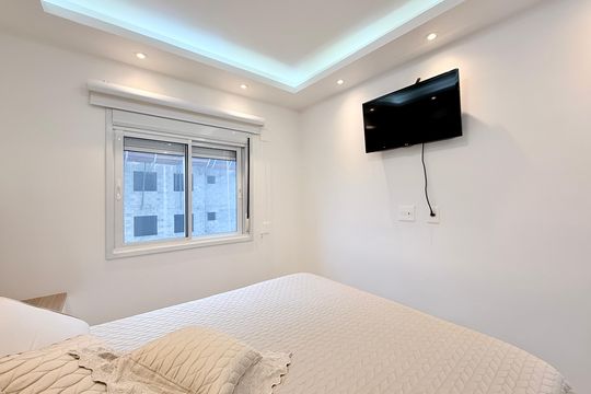 Suíte de apartamento à venda com 2 quartos, 64m² em Jardim Caravelas, São Paulo