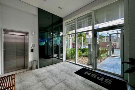 Entrada de apartamento à venda com 2 quartos, 64m² em Jardim Caravelas, São Paulo