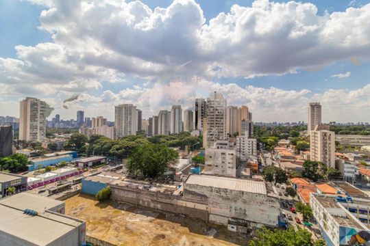 Kitnet/Studio à venda com 1 quarto, 30m² em Santo Amaro, São Paulo