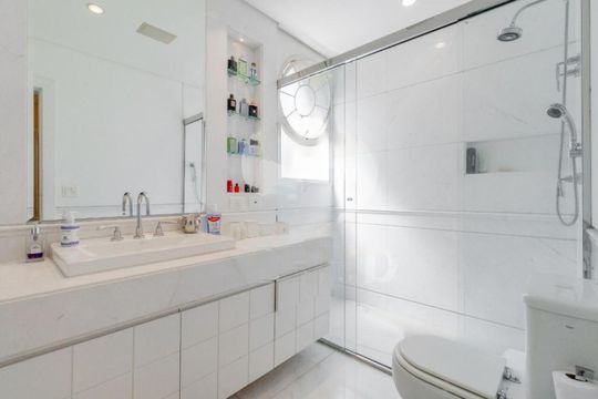 Apartamento à venda com 4 quartos, 700m² em Higienópolis, São Paulo