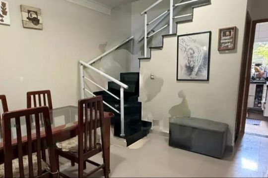 Casa à venda com 3 quartos, 114m² em Campo Grande, São Paulo
