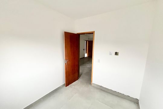 Quarto 1 de apartamento para alugar com 2 quartos, 40m² em Jardim Primavera, São Paulo