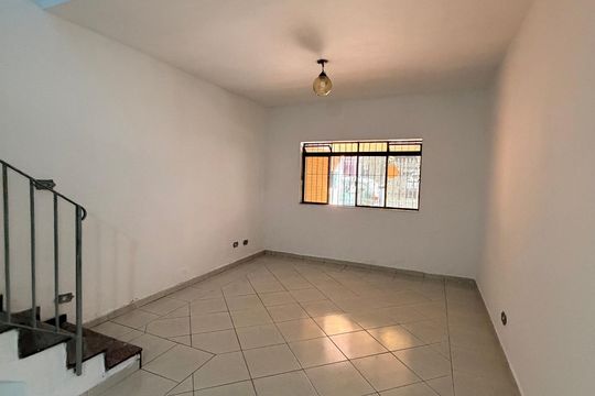 Sala de casa à venda com 3 quartos, 140m² em Vila Oratorio, São Paulo
