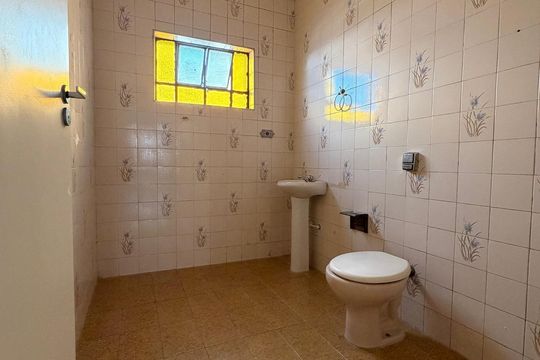 Banheiro de casa à venda com 3 quartos, 140m² em Vila Oratorio, São Paulo