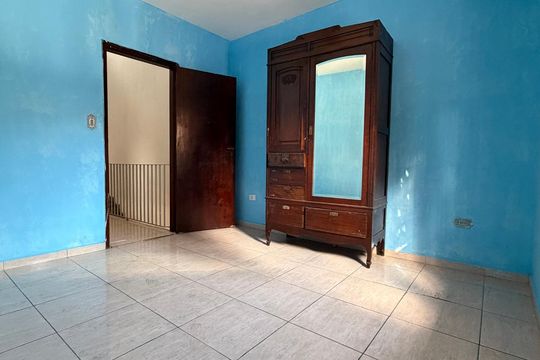 Quarto de casa à venda com 3 quartos, 140m² em Vila Oratorio, São Paulo