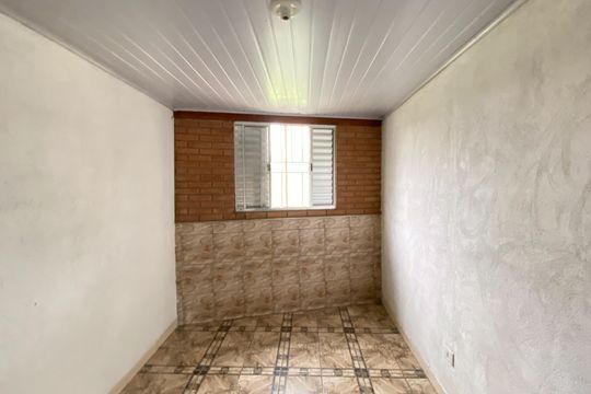 Quarto  de casa para alugar com 2 quartos, 69m² em Vila Paranagua, São Paulo