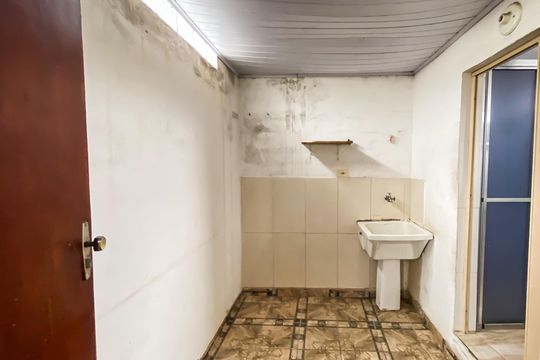Área de Serviço de casa para alugar com 2 quartos, 69m² em Vila Paranagua, São Paulo