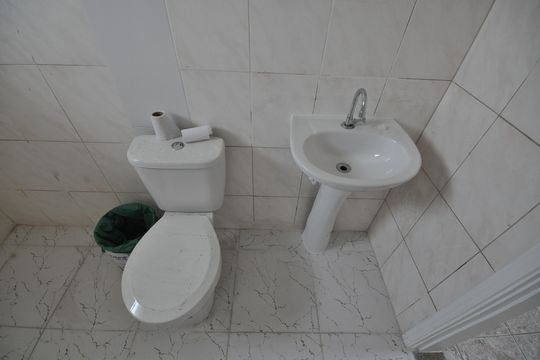Banheiro de casa para alugar com 1 quarto, 40m² em Jardim Brasil (zona Norte), São Paulo
