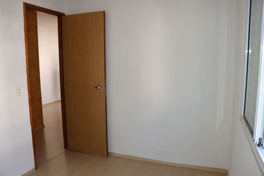 Apartamento para alugar com 2 quartos, 50m² em Jardim Isis, Cotia