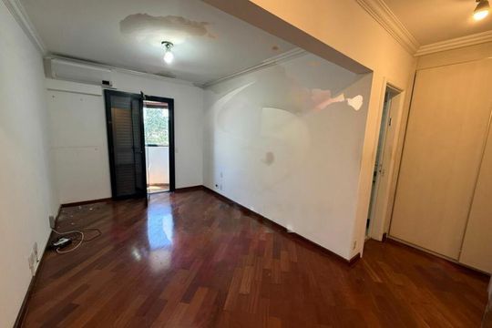 Apartamento à venda com 4 quartos, 202m² em Alphaville Industrial, Barueri