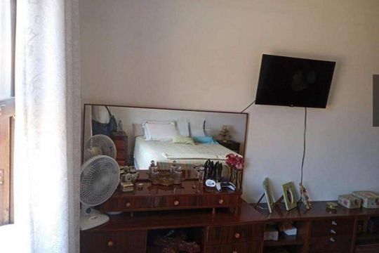 Casa à venda com 3 quartos, 250m² em Jardim Pedreira, São Paulo