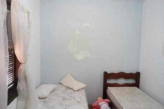Casa à venda com 3 quartos, 250m² em Jardim Pedreira, São Paulo