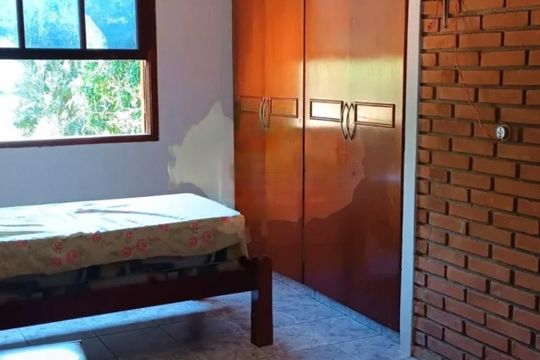 Casa à venda com 2 quartos, 121m² em Ivoturucaia, Jundiaí