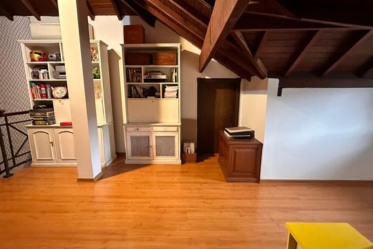 Casa de Condomínio para alugar com 4 quartos, 458m² em Jardim Cordeiro, São Paulo