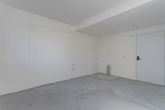 Sala/Quarto de kitnet/studio à venda com 1 quarto, 30m² em Jardim do Salso, Porto Alegre