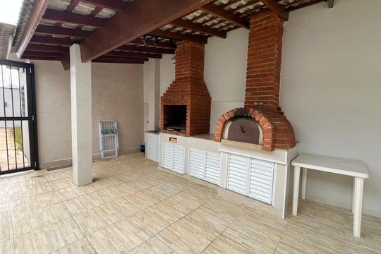 Churrasqueira de casa à venda com 3 quartos, 210m² em Parada Inglesa, São Paulo