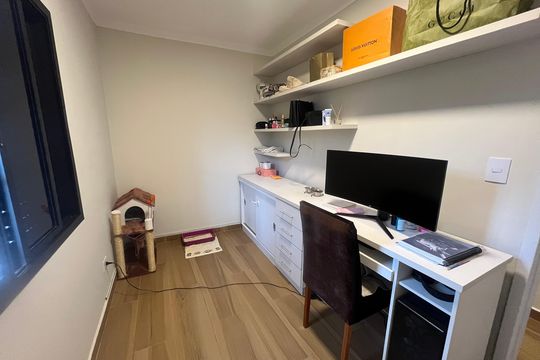 Quarto 1 de casa à venda com 3 quartos, 210m² em Parada Inglesa, São Paulo