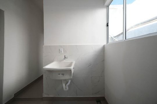 Sala/Cozinha de casa para alugar com 2 quartos, 50m² em Burgo Paulista, São Paulo