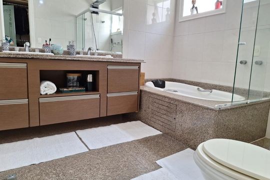 Foto 13 de casa à venda com 4 quartos, 383m² em Residencial Doze (Alphaville), Santana de Parnaíba