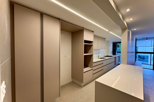 Apartamento para alugar com 3 quartos, 100m² em Botafogo, Rio de Janeiro