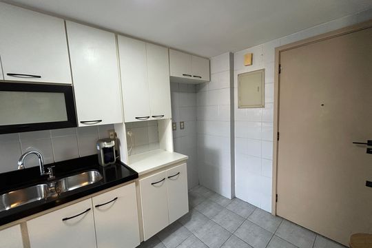 Cozinha de apartamento à venda com 4 quartos, 164m² em Méier, Rio de Janeiro